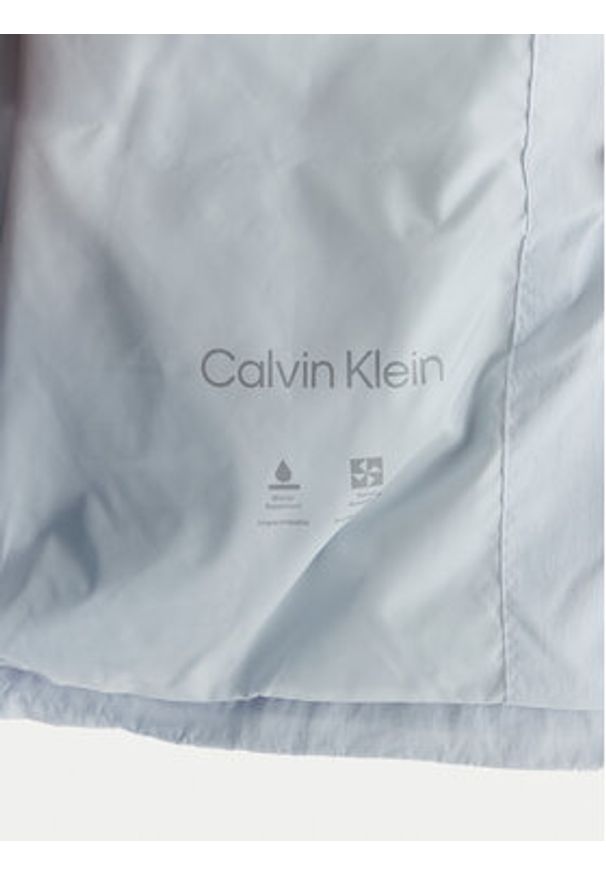 Calvin Klein Jeans Wiatrówka Essential LV047F507G Błękitny Regular Fit. Kolor: niebieski. Materiał: syntetyk