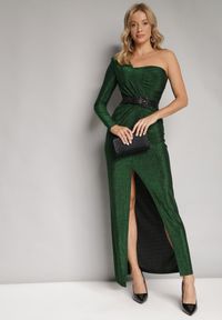 Born2be - Zielona Metaliczna Sukienka Maxi o Asymetrycznym Fasonie z Kopertowym Dekoltem Ozelbia. Kolor: zielony. Materiał: materiał. Długość rękawa: długi rękaw. Typ sukienki: asymetryczne, kopertowe. Długość: maxi #5