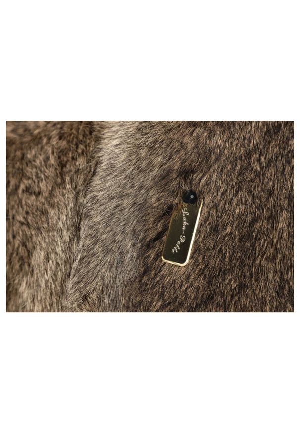 Brązowa Torebka Damska Luka-Pelli Z Naturalnym Futrem Z Królika. Kolor: brązowy. Materiał: futrzane