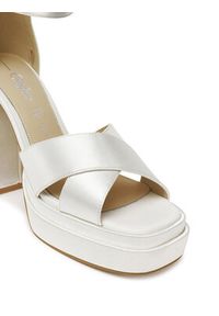 Buffalo Sandały Bonny 1291411 Biały. Kolor: biały. Materiał: materiał #5