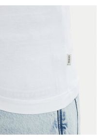 Guess Jeans T-Shirt W6YI16 K3995 Biały Slim Fit. Kolor: biały. Materiał: bawełna #2