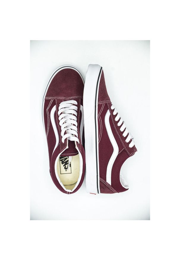 Trampki Vans Old Skool, Mężczyźni. Kolor: czerwony. Materiał: materiał. Model: Vans Old Skool