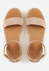 Born2be - Ciemnobeżowe Sandały VICES z Ozdobną Klamrą i Jutową Platformą Riseth. Okazja: na co dzień. Zapięcie: klamry. Kolor: beżowy. Obcas: na platformie. Styl: casual, elegancki #6