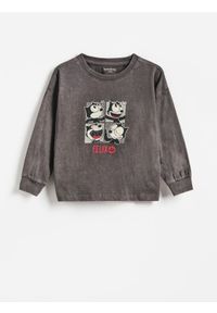 Reserved - Longsleeve Kot Feliks - czarny. Kolor: czarny. Materiał: bawełna, dzianina #1