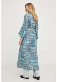 Answear Lab kimono jedwabne kolor turkusowy niezapinana wzorzysta. Kolor: turkusowy. Materiał: jedwab. Styl: wakacyjny #4