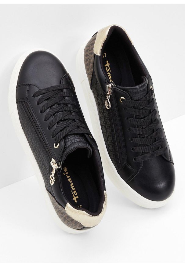 bonprix - Sneakersy Tamaris. Kolor: czarny. Wzór: aplikacja