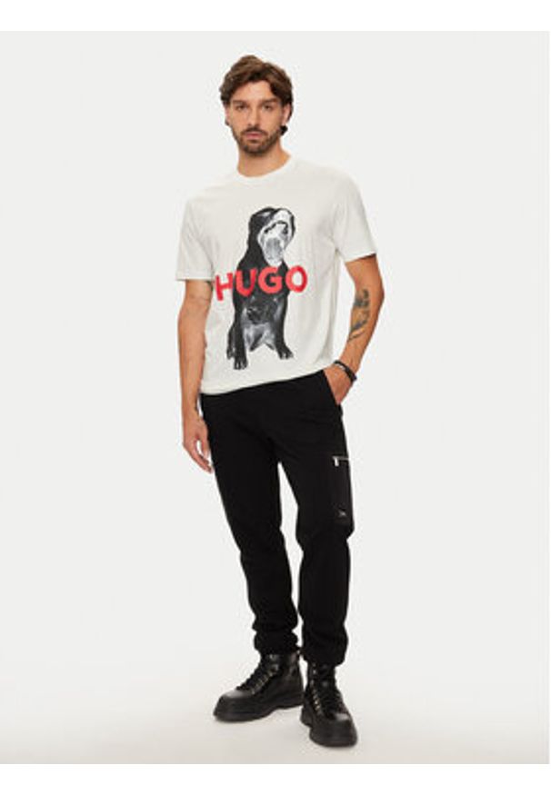 Hugo T-Shirt Dayaking 50523979 Écru Regular Fit. Materiał: bawełna