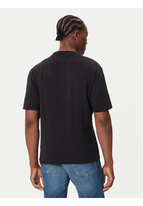 Hugo - HUGO T-Shirt Nurix 50545128 Czarny Regular Fit. Kolor: czarny. Materiał: bawełna