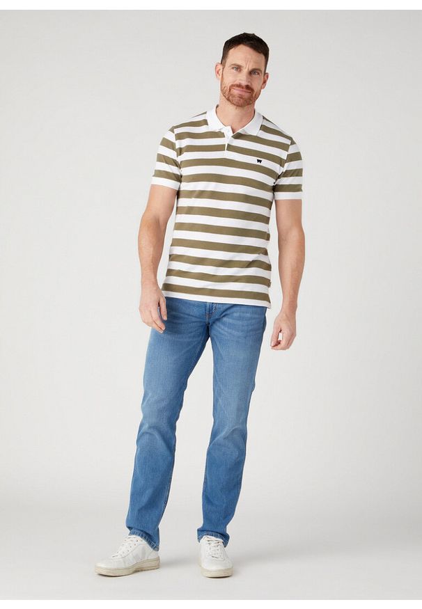 Wrangler - WRANGLER GREENSBORO MĘSKIE SPODNIE JEANSOWE JEANSY VITO W15QAG42E 112329009. Okazja: na co dzień, na spacer. Wzór: aplikacja. Sezon: lato, zima. Styl: sportowy, klasyczny, elegancki, casual