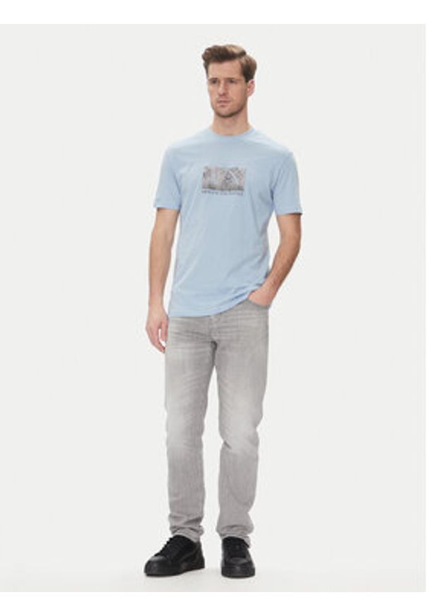 Armani Exchange T-Shirt XM000555 AF10358 U9360 Błękitny Regular Fit. Kolor: niebieski. Materiał: bawełna