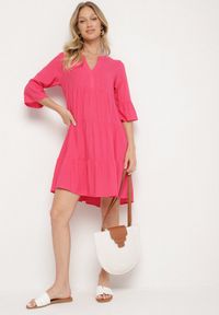 Born2be - Ciemnoróżowa Rozkloszowana Sukienka z Wiskozy z Falbanami Izleia. Okazja: na co dzień. Kolor: różowy. Materiał: wiskoza. Styl: elegancki, casual #3