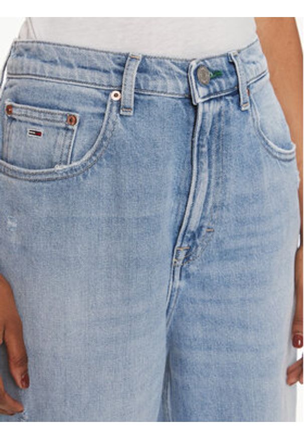 Tommy Jeans Jeansy DW0DW17617 Niebieski Mom Fit. Kolor: niebieski