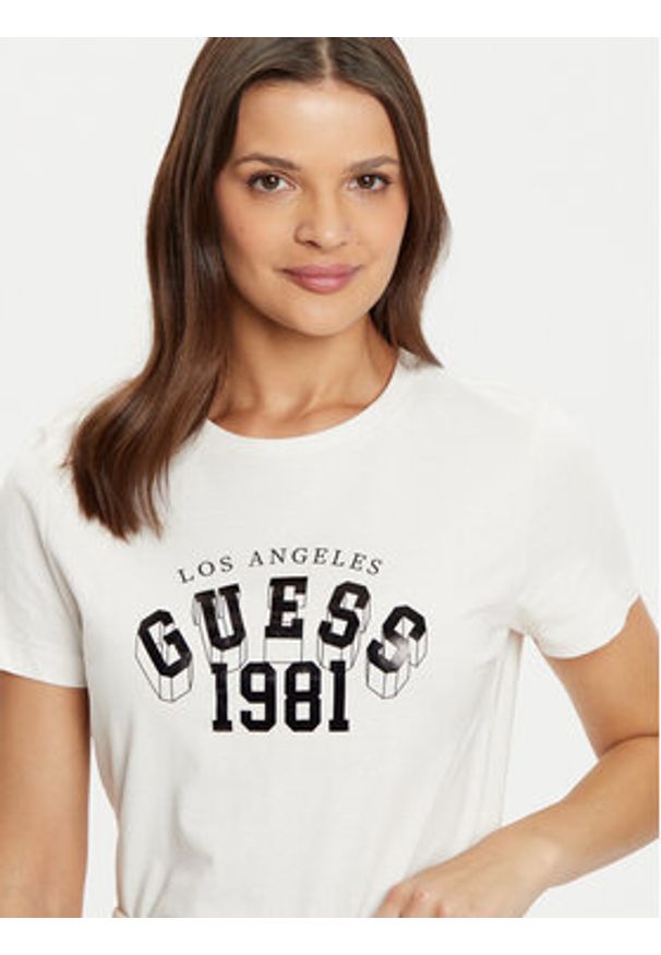 Guess T-Shirt V5RI06 I3Z14 Écru Regular Fit. Materiał: bawełna