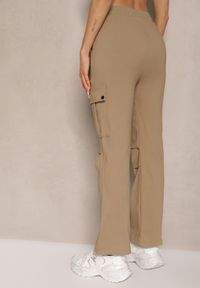 Renee - Ciemnobeżowe Spodnie Cargo z Bawełną High Waist Evianirae. Okazja: na co dzień. Stan: podwyższony. Kolor: beżowy. Materiał: bawełna. Styl: casual #5