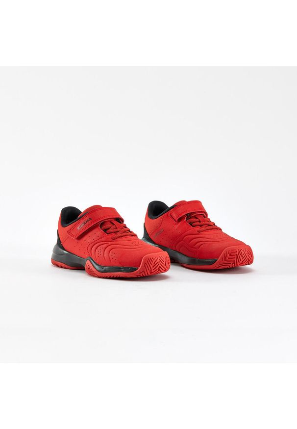ARTENGO - Buty tenisowe dla dzieci Artengo Strong KD na rzepy. Zapięcie: rzepy. Kolor: czarny, czerwony, wielokolorowy. Materiał: poliester, kauczuk. Sport: tenis