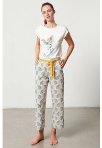 Etam - T-shirt piżamowy BEN. Kolor: kremowy. Materiał: bawełna, dzianina. Wzór: nadruk, gładki #3