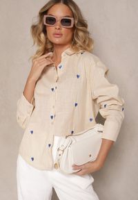 Renee - Beżowa Bawełniana Koszula w Serca Elearose. Okazja: na co dzień. Kolor: beżowy. Materiał: bawełna. Długość: długie. Styl: klasyczny, elegancki, casual