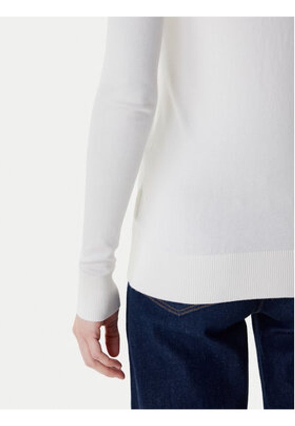 Guess Sweter W6RR49 Z2NQ2 Écru Regular Fit. Materiał: wiskoza
