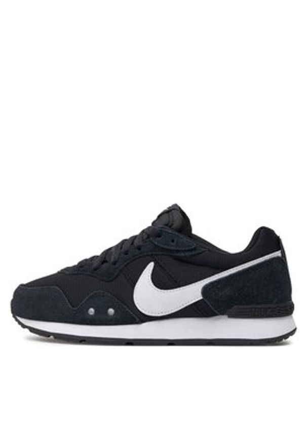 Nike Sneakersy Venture Runner CK2948 001 Czarny. Kolor: czarny. Materiał: materiał