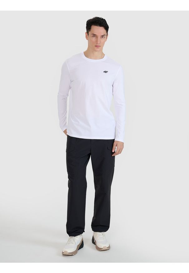 4f - 4F Longsleeve regular gładki męski - biały S. Okazja: na co dzień. Kolor: biały. Materiał: jersey, bawełna, dzianina. Długość rękawa: długi rękaw. Długość: długie. Wzór: gładki. Styl: sportowy, klasyczny, casual