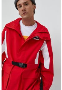 Fila kurtka przeciwdeszczowa męska kolor czerwony przejściowa. Okazja: na co dzień. Kolor: czerwony. Materiał: materiał. Styl: casual #2