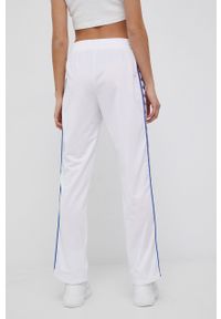 Kappa spodnie dresowe damskie kolor biały z aplikacją. Stan: podwyższony. Kolor: biały. Materiał: dresówka. Wzór: aplikacja #3