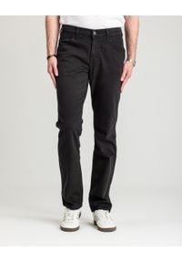 Wrangler - MESKIE SPODNIE WRANGLER GREENSBORO BLACK RINSE 112362309. Okazja: na co dzień. Sezon: lato. Styl: casual, klasyczny #1