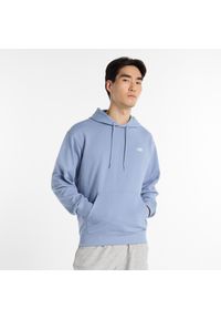 Bluza męska New Balance MT41508DUS – niebieska. Kolor: niebieski. Materiał: bawełna, poliester, tkanina, dresówka. Wzór: aplikacja
