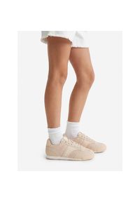 Sneakersy Roxy. Kolor: beżowy #1
