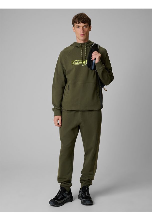 4f - 4F Spodnie dresowe joggery męskie - khaki XL. Kolor: oliwkowy, brązowy, wielokolorowy. Materiał: dresówka. Sport: fitness