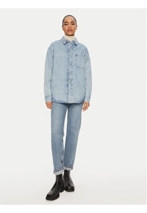Calvin Klein Jeans Koszula jeansowa J20J224049 Niebieski Relaxed Fit. Kolor: niebieski. Materiał: bawełna