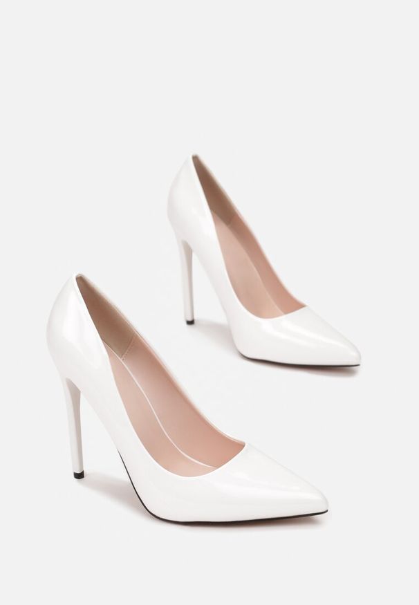 Renee - Białe Szpilki Cassildi. Okazja: na spotkanie biznesowe, na co dzień, na imprezę, do pracy. Kolor: biały. Materiał: jeans. Obcas: na szpilce. Styl: biznesowy, casual, elegancki, klasyczny. Wysokość obcasa: średni