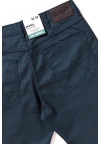 Wrangler - WRANGLER SPODNIE MĘSKIE ARIZONA STRETCH NAVY W12OAN114. Materiał: materiał