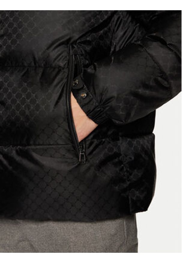 JOOP! Kurtka zimowa 17 JO-125Ambro 30044255 Czarny Regular Fit. Kolor: czarny. Materiał: syntetyk. Sezon: zima