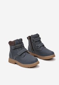 Born2be - Granatowe Traperki Botki z Rzepami Ozime. Okazja: na co dzień, na spacer. Nosek buta: okrągły. Zapięcie: rzepy. Kolor: niebieski. Materiał: jeans. Wzór: aplikacja. Styl: klasyczny, casual, elegancki