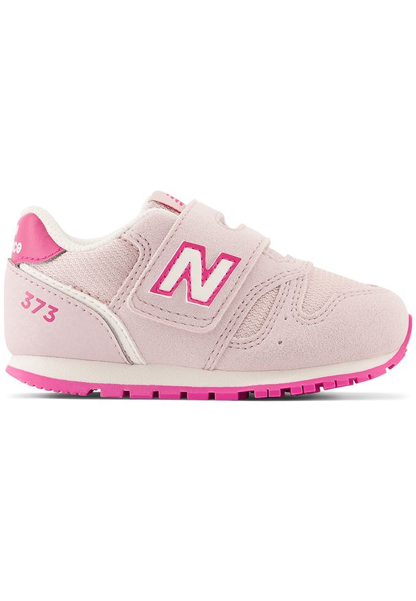 Buty niemowlęce New Balance IZ373XU2 – różowe. Zapięcie: rzepy. Kolor: różowy. Materiał: guma, syntetyk, materiał. Szerokość cholewki: normalna. Model: New Balance 373. Sport: turystyka piesza