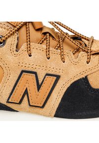 New Balance Sneakersy GV574HXB Brązowy. Kolor: brązowy. Materiał: zamsz, skóra #4
