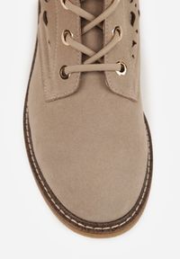 Born2be - Ciemnobeżowe Ażurowe Botki Skórzane Adeis. Okazja: na co dzień. Kolor: beżowy. Materiał: skóra. Wzór: ażurowy. Styl: casual #3