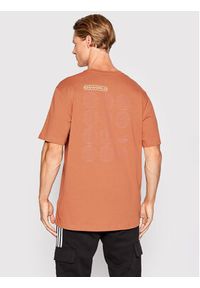 Adidas - adidas T-Shirt Graphic Ozworld HL9232 Pomarańczowy Relaxed Fit. Kolor: pomarańczowy. Materiał: bawełna