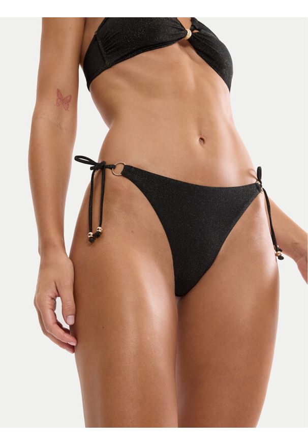 Triumph Dół od bikini Summer Sunset 10226478 Czarny. Kolor: czarny. Materiał: syntetyk