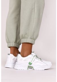 Casu - Białe sneakersy na platformie buty sportowe sznurowane casu 21f1/wg. Kolor: zielony, biały, wielokolorowy. Obcas: na platformie #1