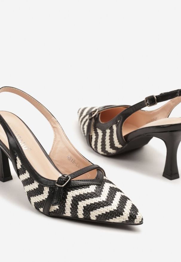 Born2be - Czarne Tweedowe Sandały Slingback z Klamerką na Obcasie Typu Kaczuszka Adivioria. Okazja: na co dzień. Nosek buta: szpiczasty. Zapięcie: pasek. Kolor: czarny. Wzór: aplikacja. Materiał: jeans. Obcas: na obcasie. Styl: casual, elegancki. Wysokość obcasa: średni