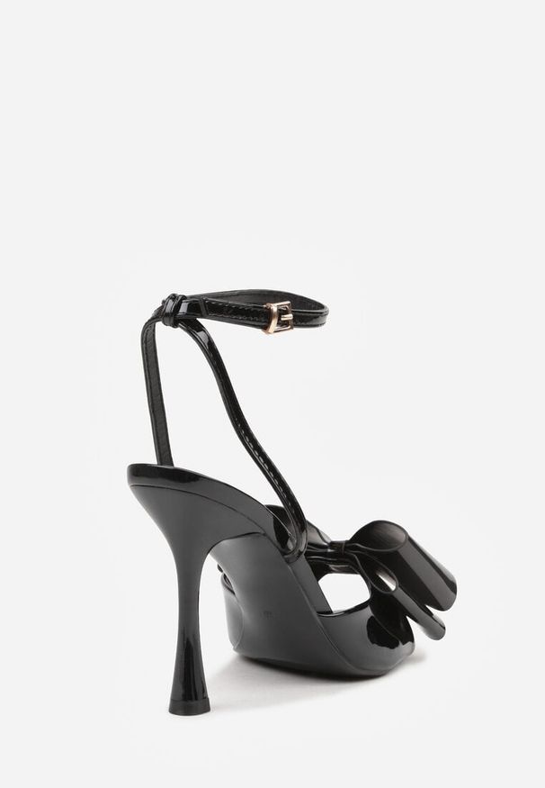 Renee - Czarne Lakierowane Sandały z Kokardkami Orimoni. Okazja: na randkę, na imprezę. Zapięcie: sprzączka. Kolor: czarny. Materiał: lakier. Obcas: na obcasie. Styl: klasyczny, elegancki. Wysokość obcasa: średni