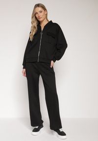 Born2be - Czarny Bawełniany Komplet Dresowy Bluza na Suwak i Spodnie Tevrisa. Kolor: czarny. Materiał: bawełna, dresówka. Sport: turystyka piesza