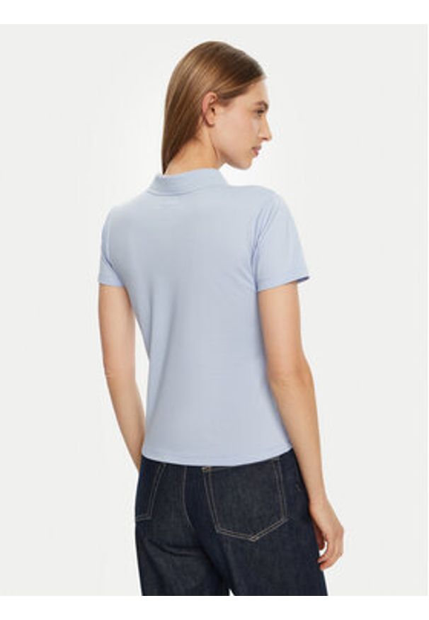 Guess Polo W5RP47 KARS2 Niebieski Regular Fit. Typ kołnierza: polo. Kolor: niebieski. Materiał: syntetyk