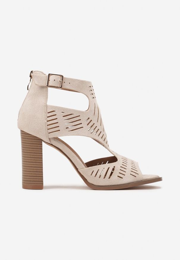 Renee - Beżowe Sandały na Słupku Ozdobione Ażurowym Wzorem Grelidi. Okazja: na co dzień. Kolor: beżowy. Materiał: jeans, skóra. Wzór: ażurowy, aplikacja. Obcas: na słupku. Styl: casual