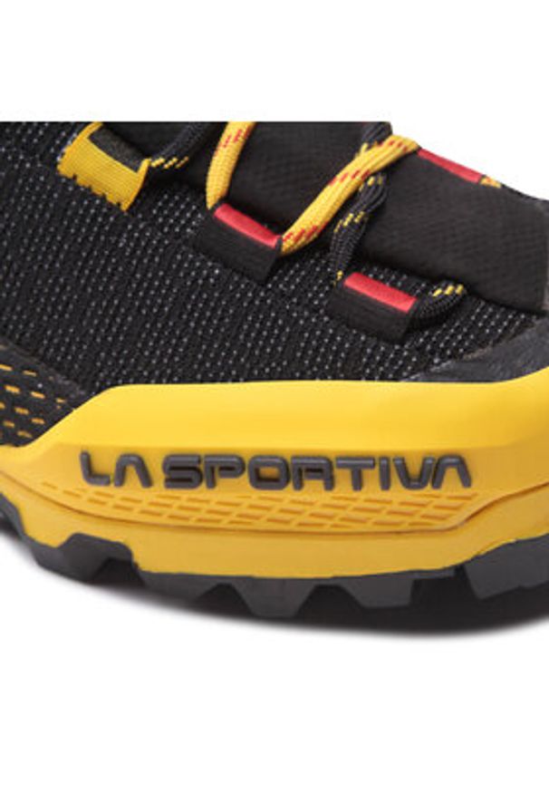 LA SPORTIVA - La Sportiva Trekkingi Aequilibrium St Gtx GORE-TEX 31A999100 Czarny. Kolor: czarny. Materiał: materiał. Technologia: Gore-Tex. Sport: turystyka piesza