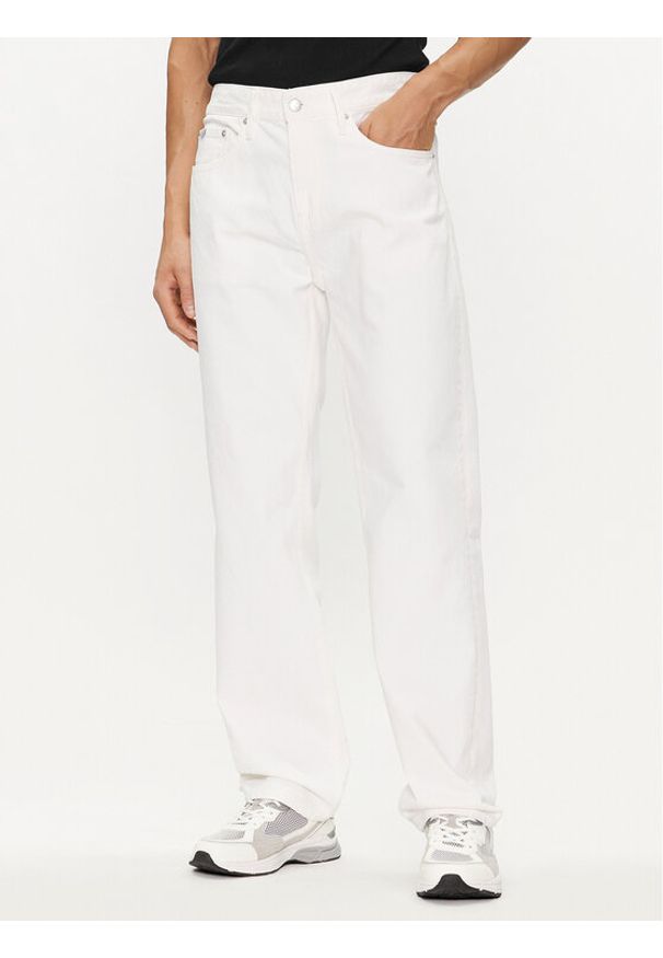 Calvin Klein Jeans Jeansy 90's J30J325580 Biały Straight Fit. Kolor: biały
