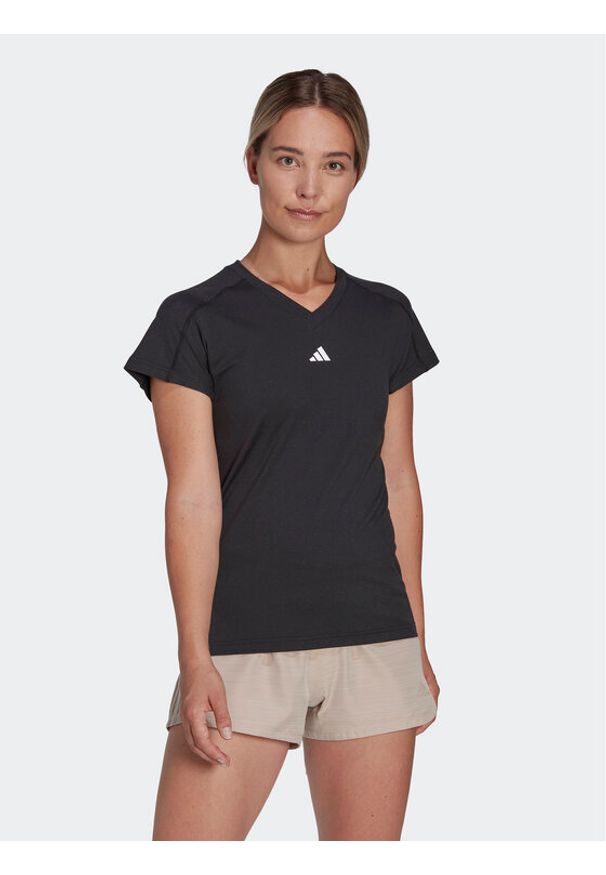 Adidas - adidas Koszulka techniczna Train Essentials HN5543 Czarny Slim Fit. Kolor: czarny. Materiał: syntetyk