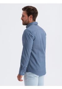 Ombre Clothing - Koszula męska SLIM FIT z ozdobnej tkaniny – niebieska V1 - Rozmiar: S. Okazja: do pracy, na co dzień. Kolor: niebieski. Materiał: tkanina. Wzór: haft, aplikacja, ze splotem. Styl: klasyczny, casual